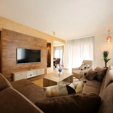 Lapidem Сукошан