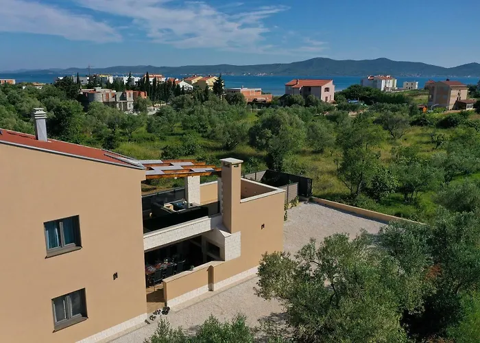Lapidem Villa